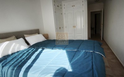 Lovely apartment in the centre of Altea, next to the seafront promenade, with sea views.